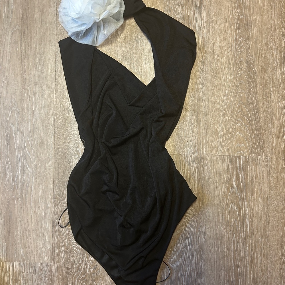 NWT Brand New Zara Black Halter Top Bodysuit with White Rose